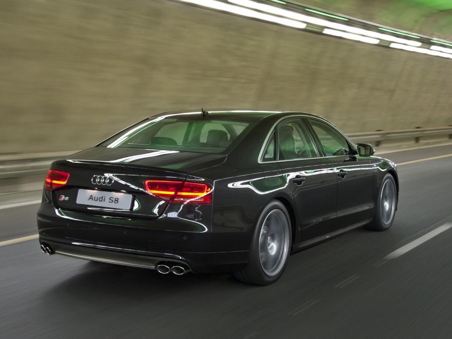  Audi S8 (D4) 2012 года  (ZA) (фото 10 из 15)